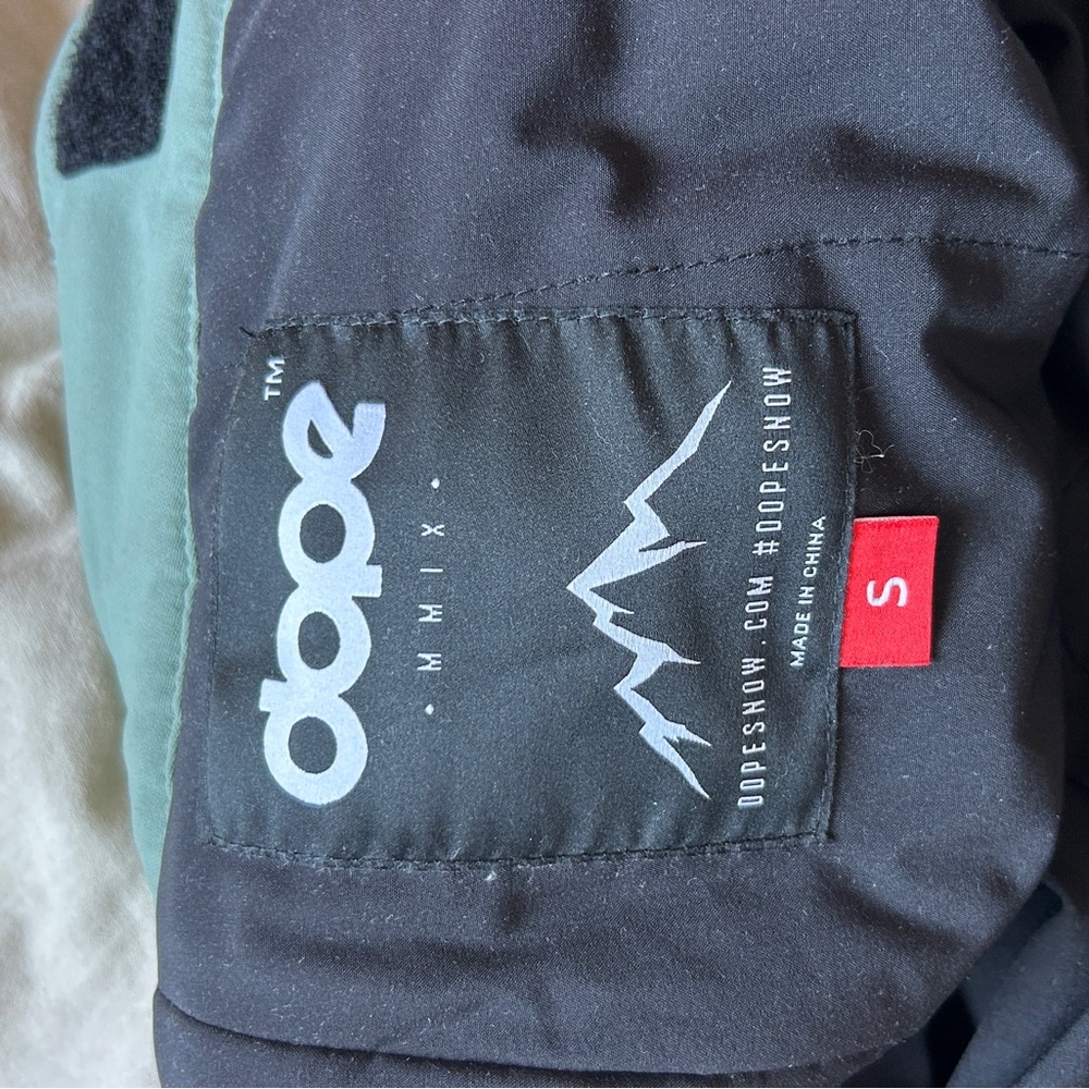 DOPE Con W Snowboard Pants - Picture 7 of 7